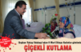 Odabaşı'ndan çiçekli kutlama